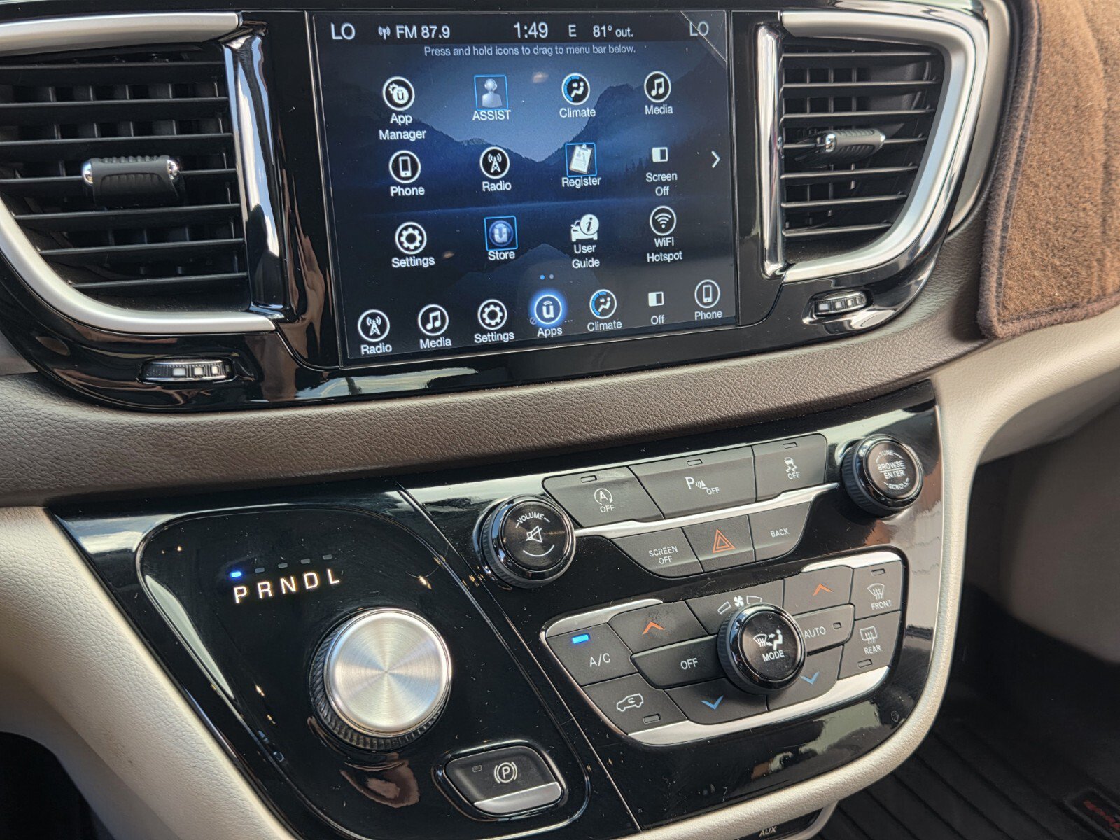 Used 2017 Chrysler Pacifica Touring Plus FWD image 16