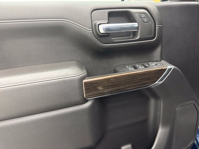Used 2022 Chevrolet Silverado 1500 RST w/ Bed Protection Package AWD/4WD image 9