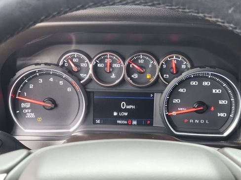 Used 2020 Chevrolet Silverado 1500 LT Trail Boss w/ Convenience Package AWD/4WD image 11