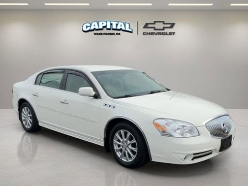 Used 2011 Buick Lucerne CXL image 7