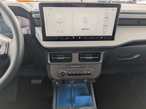 New 2026 Ford Maverick XLT AWD/4WD image 11