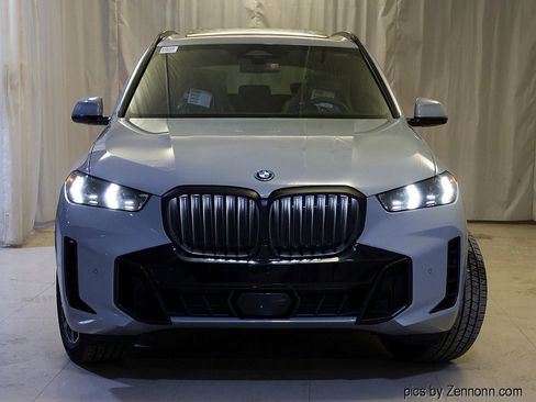 New 2026 BMW X5 xDrive50e w/ M Sport Package image 5