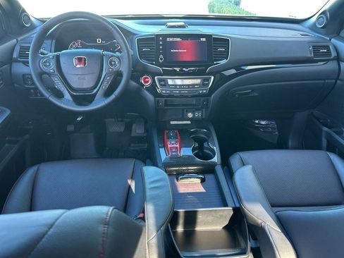 Used 2023 Honda Ridgeline Black Edition image 10