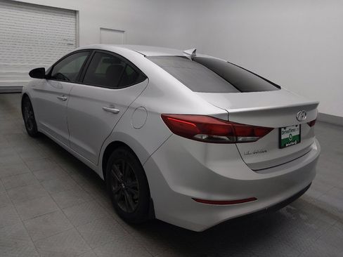 Used 2018 Hyundai Elantra SEL FWD image 5