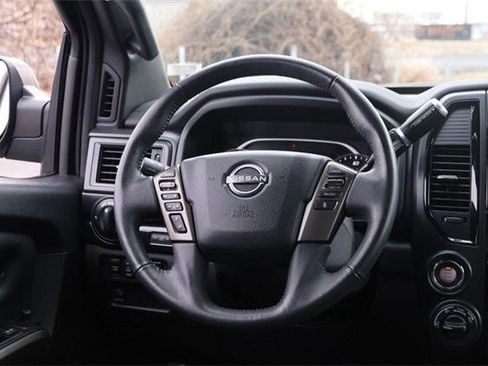 Used 2024 Nissan Titan SV w/ SV Bronze Edition Package image 20