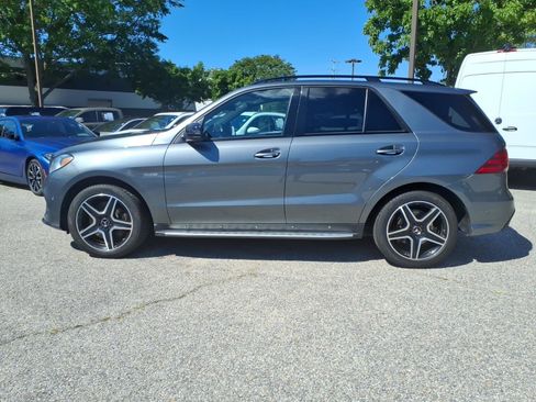 Used 2019 Mercedes-Benz GLE 43 AMG 4MATIC image 9