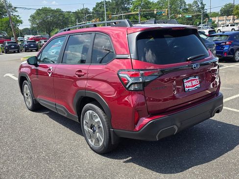 Used 2025 Subaru Forester Limited image 10