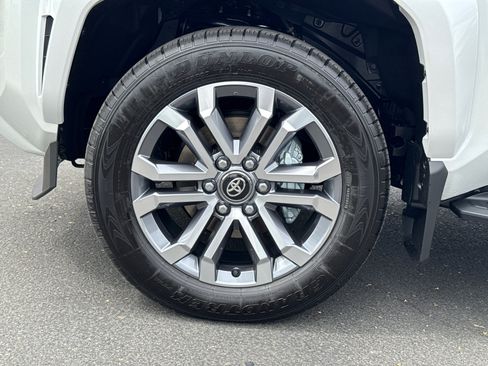 New 2026 Toyota 4Runner Limited AWD/4WD image 7