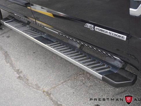 Used 2019 Ford F250 Lariat w/ Lariat Ultimate Package image 16