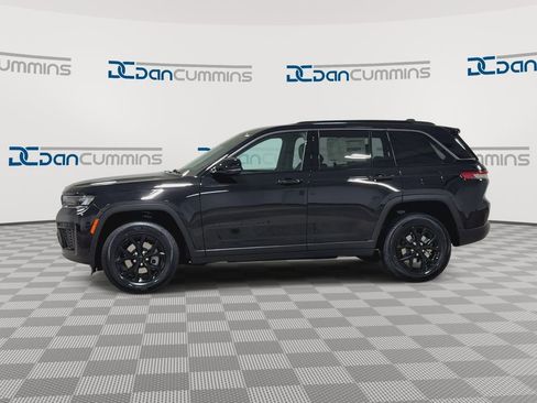 New 2026 Jeep Grand Cherokee 4WD image 6