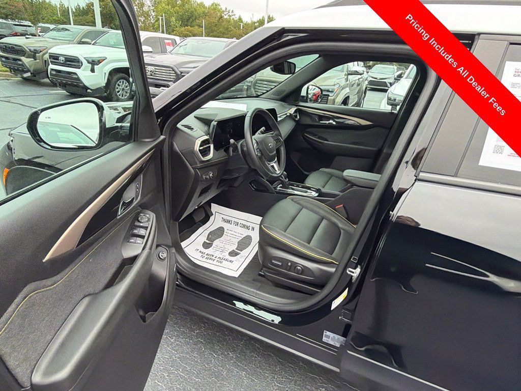 Used 2024 Chevrolet TrailBlazer ACTIV w/ Convenience Package FWD image 15