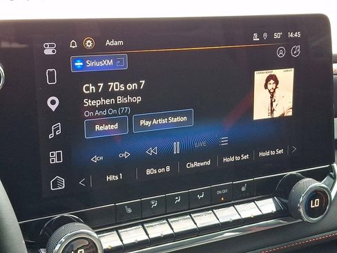 Used 2023 Chevrolet Colorado Z71 w/ Z71 Convenience Package 2 AWD/4WD image 17