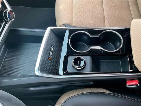 New 2026 Chevrolet Equinox ACTIV w/ Safety and Technology Package FWD image 8