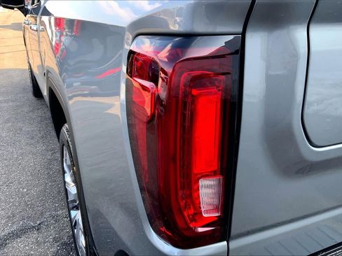 Used 2024 GMC Sierra 1500 Denali w/ Denali Reserve Package image 28