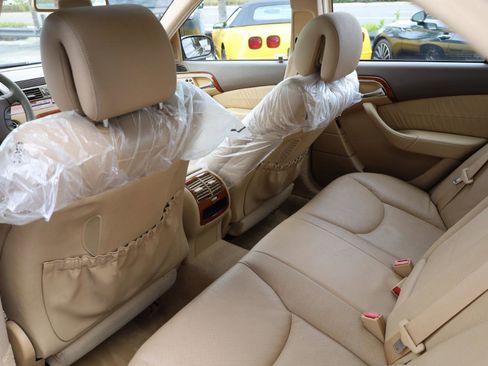 Used 2006 Mercedes-Benz S 350 image 15