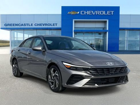 Used 2024 Hyundai Elantra SEL w/ Convenience Package FWD image 1