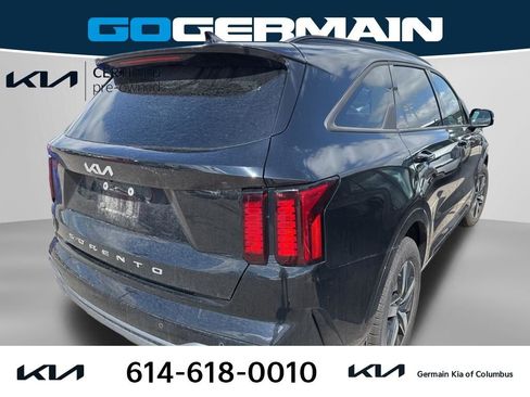 Used 2022 Kia Sorento EX w/ Panoramic Sunroof Package image 7