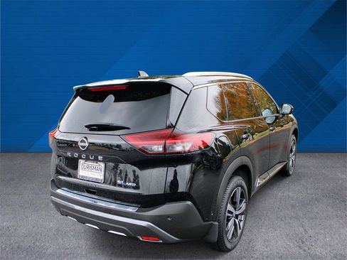 Used 2023 Nissan Rogue SL w/ SL Premium Package image 9