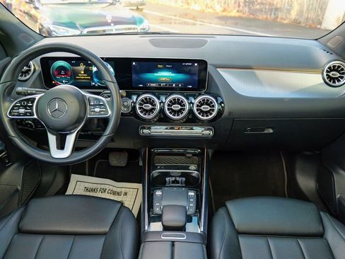 Used 2021 Mercedes-Benz GLA 250 4MATIC image 40