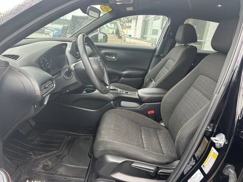Used 2024 Honda HR-V Sport image 8