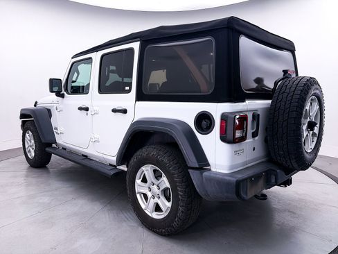 Used 2018 Jeep Wrangler Unlimited Sport S AWD/4WD image 12