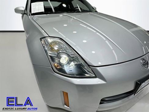 Used 2006 Nissan 350Z Enthusiast w/ (N93) Cargo Convenience Pkg image 40