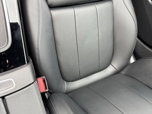 Certified 2024 Mercedes-Benz CLA 250 4MATIC image 34