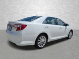 Used 2012 Toyota Camry SE image 2