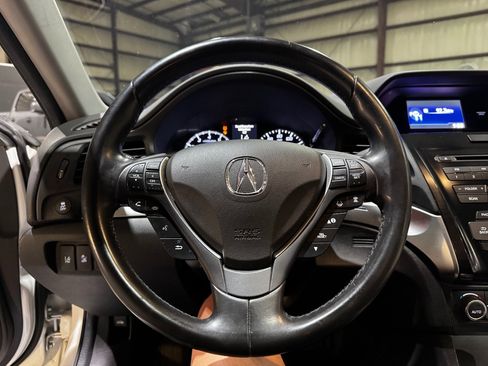 Used 2019 Acura ILX image 11