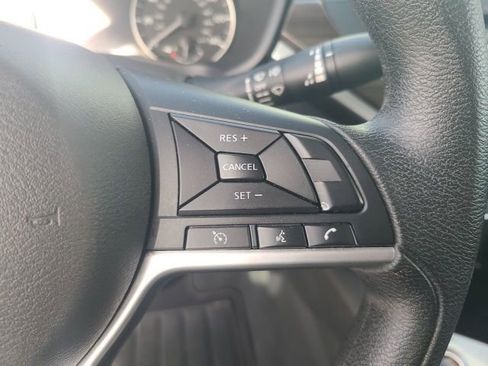 Used 2024 Nissan Altima 2.5 SV image 21