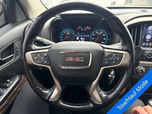 Used 2022 GMC Canyon Denali AWD/4WD image 16