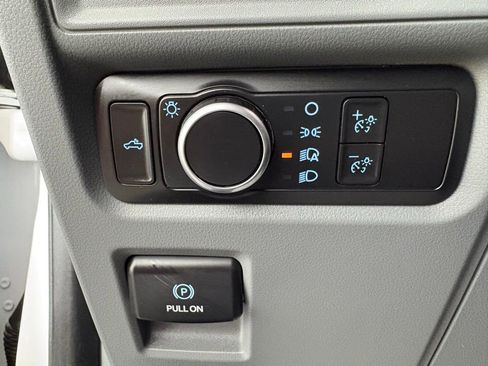 Used 2022 Ford F150 XL w/ FX4 Off-Road Package image 17