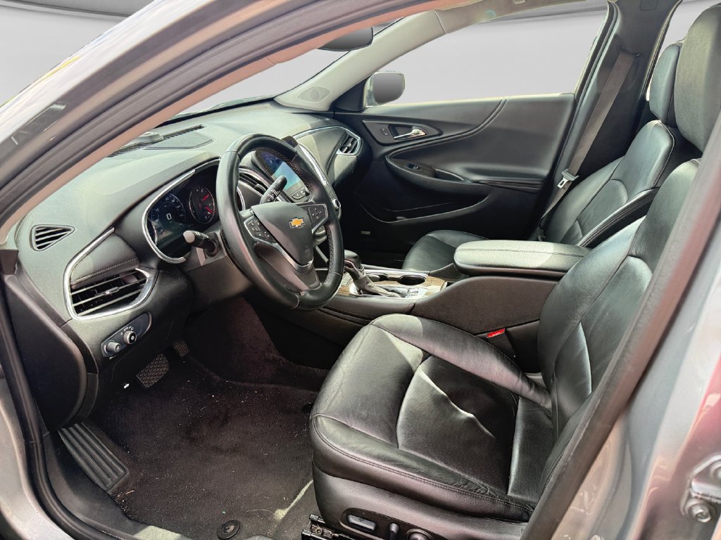 Used 2024 Chevrolet Malibu LT FWD image 20