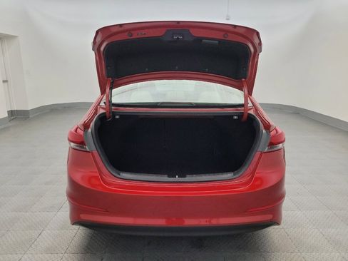 Used 2018 Hyundai Elantra SEL image 29