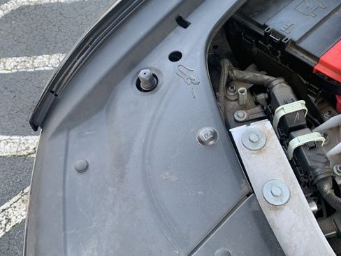 Used 2023 Jeep Grand Cherokee L Laredo image 42