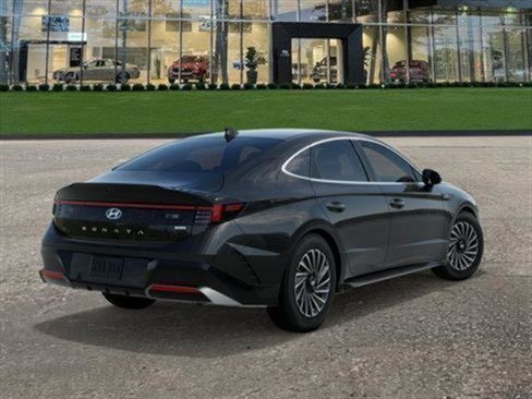 New 2025 Hyundai Sonata SEL image 4