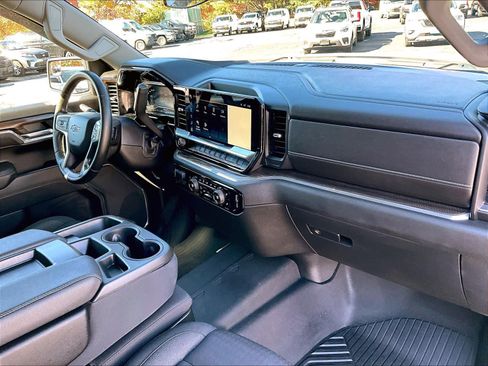 Used 2023 Chevrolet Silverado 1500 RST image 21