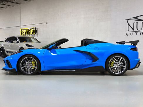 Used 2022 Chevrolet Corvette Stingray Convertible w/ 1LT RWD image 6