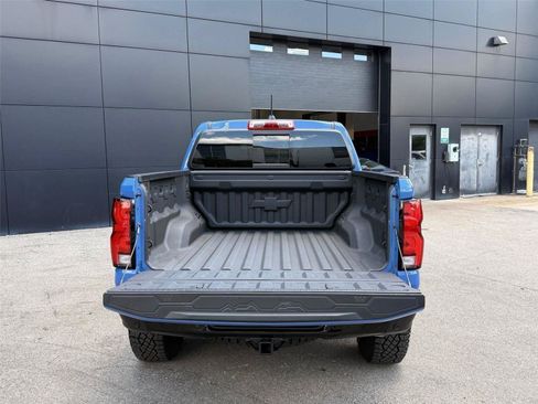 Used 2025 Chevrolet Colorado ZR2 AWD/4WD image 29