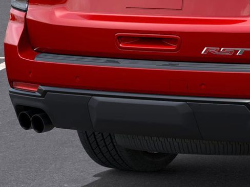 New 2026 Chevrolet Suburban RST image 14