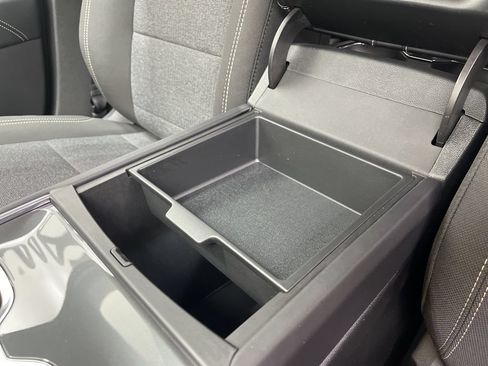 New 2026 GMC Acadia Elevation FWD image 18