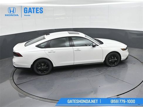 New 2025 Honda Accord SE image 42