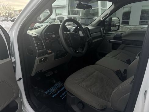 Used 2022 Ford F450 XLT AWD/4WD image 10