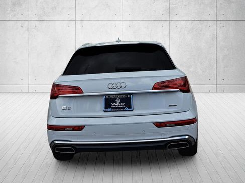 Used 2022 Audi Q5 2.0T Premium Plus w/ Premium Plus Package AWD/4WD image 6