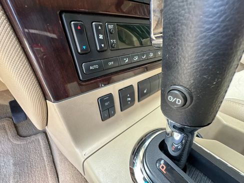 Used 2006 Ford Explorer Limited RWD image 30