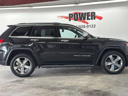 Used 2015 Jeep Grand Cherokee Limited w/ Trailer Tow Group IV image 2