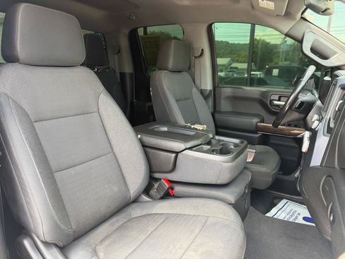 Used 2019 GMC Sierra 1500 Elevation w/ Elevation Convenience Package AWD/4WD image 17