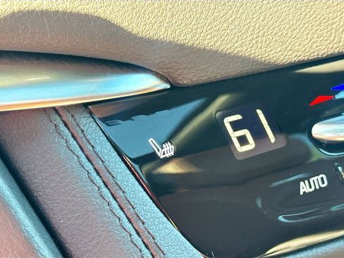 New 2025 Cadillac XT5 Premium Luxury w/ Technology Package image 20