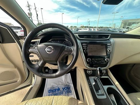 Used 2019 Nissan Murano Platinum w/ Cargo Package image 10