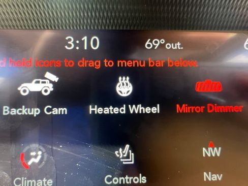 Used 2022 Jeep Wrangler Unlimited Rubicon w/ Cold Weather Group AWD/4WD image 24